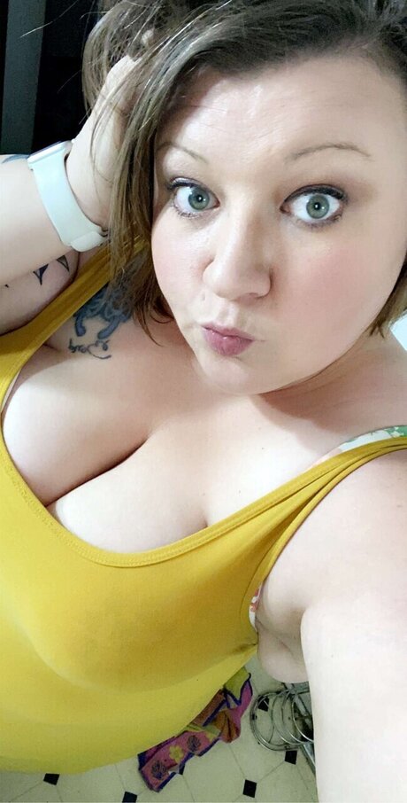 Foto desnuda filtrada de OnlyFans de Foreygal