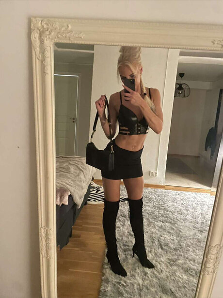 Foto desnuda filtrada de OnlyFans de Liv