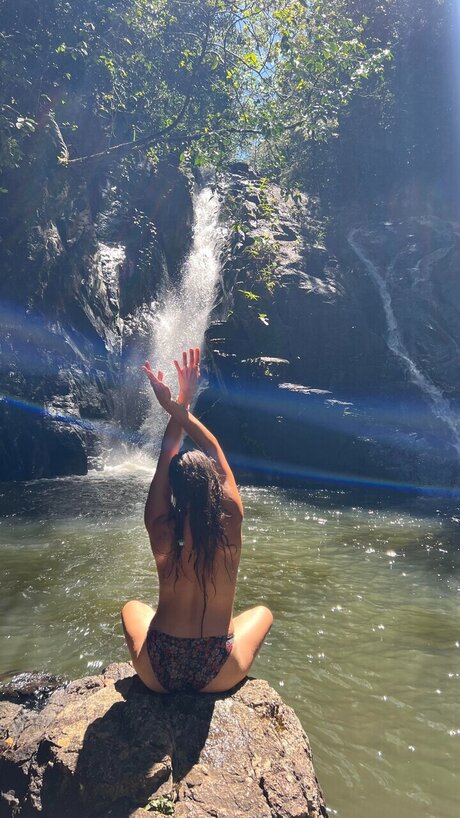 Foto desnuda filtrada de OnlyFans de Fayrie