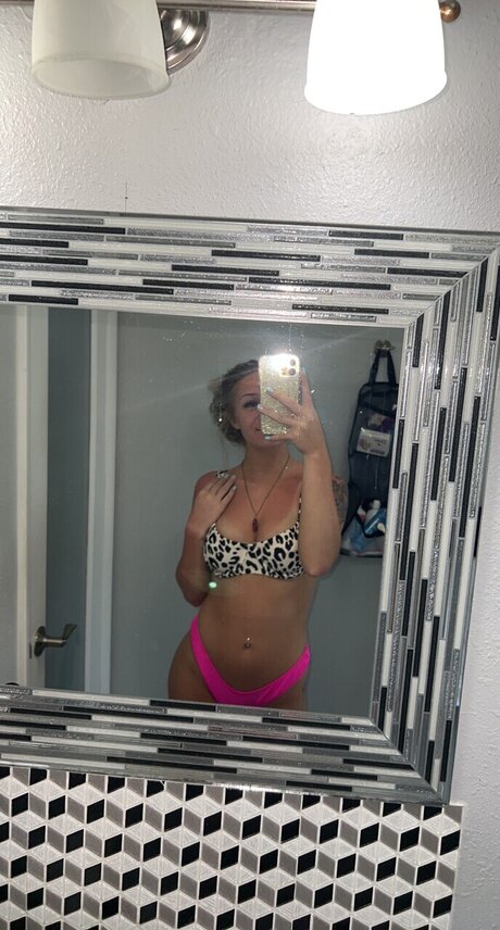 Foto desnuda filtrada de OnlyFans de Your Dirty Little Secret