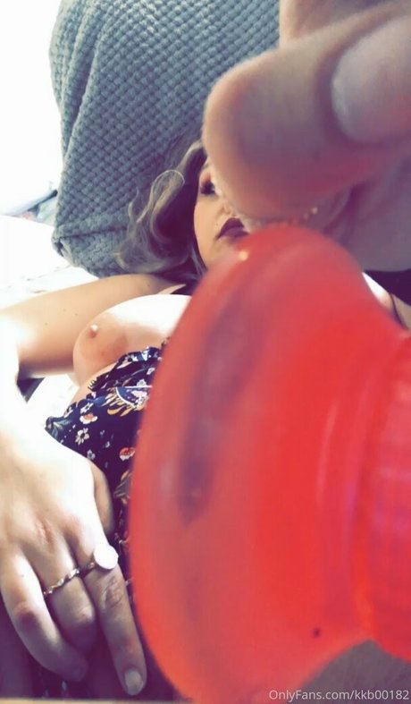 Foto desnuda filtrada de OnlyFans de Kkb00182