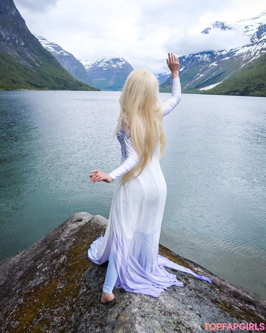 Foto desnuda filtrada de OnlyFans de Raineemery #742 Foto desnuda filtrada de OnlyFans de Raineemery #742