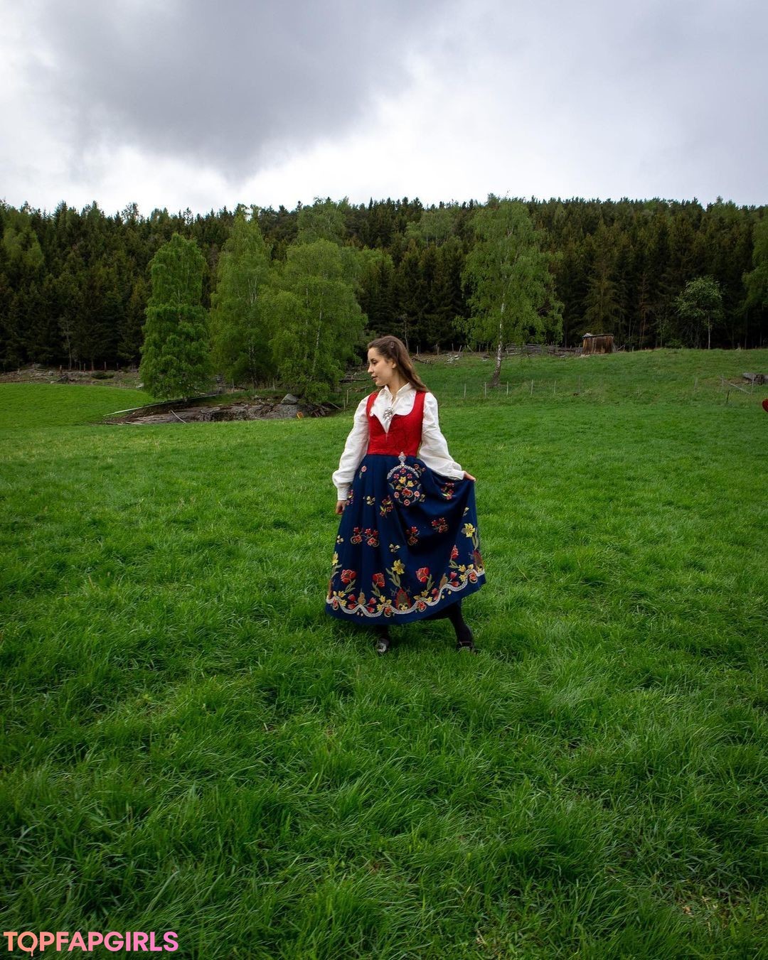 Foto desnuda filtrada de OnlyFans de Raineemery #744 Foto desnuda filtrada de OnlyFans de Raineemery #744