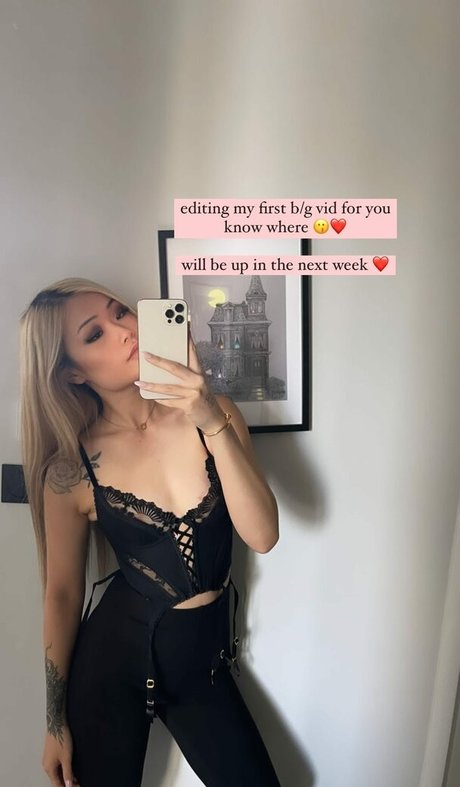 Foto desnuda filtrada de OnlyFans de Sarinasong