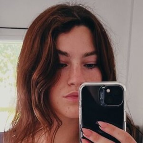 Foto desnuda filtrada de OnlyFans de Maggieellenmac