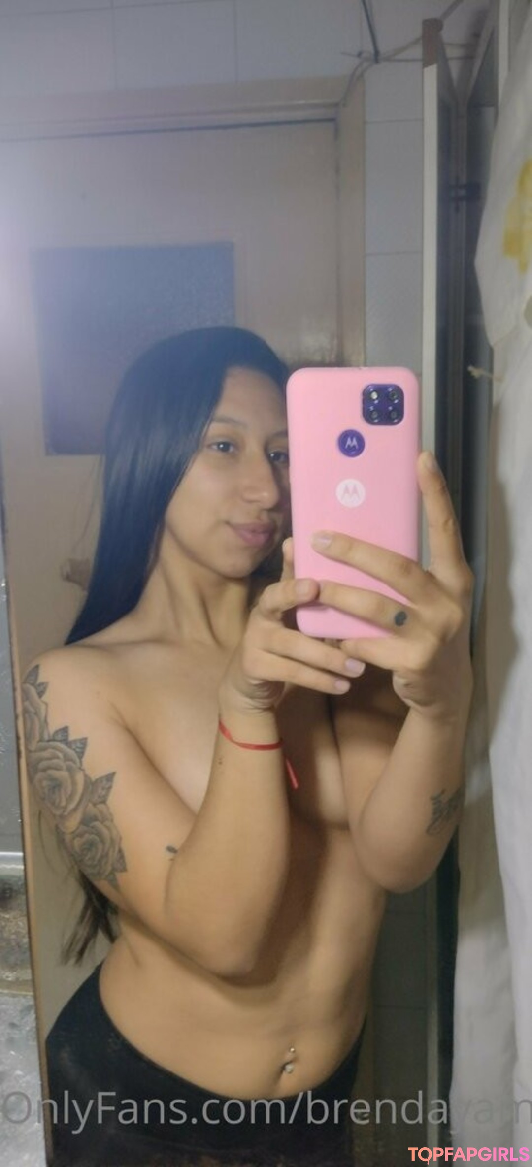 Foto desnuda filtrada de OnlyFans de Brendayamila #40 Foto desnuda filtrada de OnlyFans de Brendayamila #40