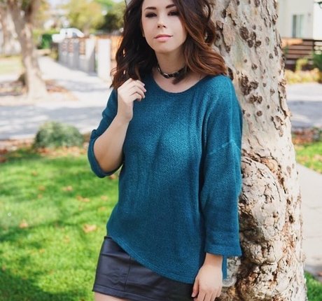 Jillian Rose Reed
