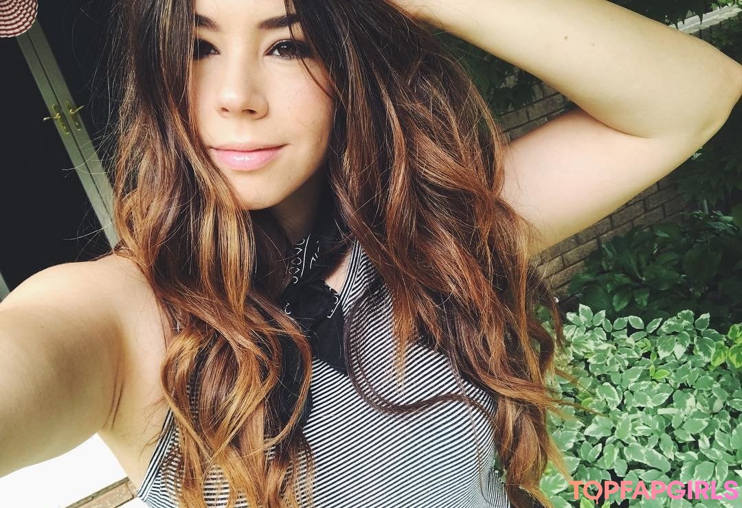 Foto desnuda filtrada de OnlyFans de Jillian Rose Reed #12 Foto desnuda filtrada de OnlyFans de Jillian Rose Reed #12