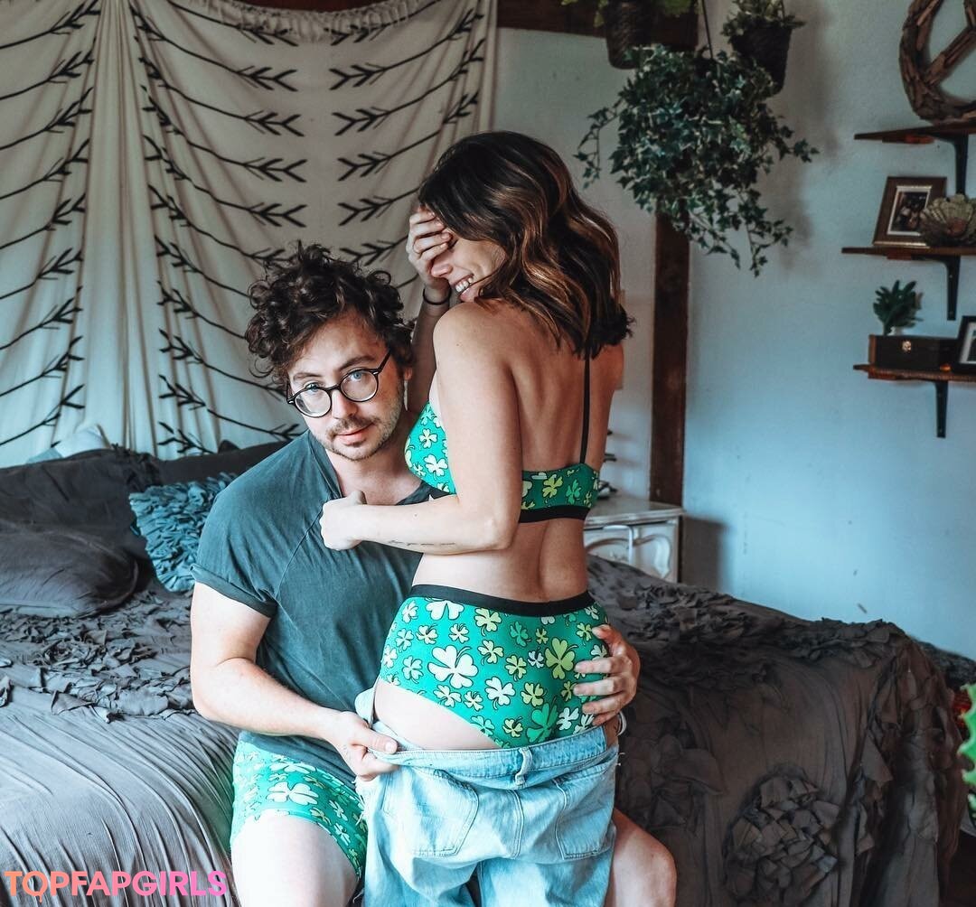 Foto desnuda filtrada de OnlyFans de Jillian Rose Reed #199 Foto desnuda filtrada de OnlyFans de Jillian Rose Reed #199