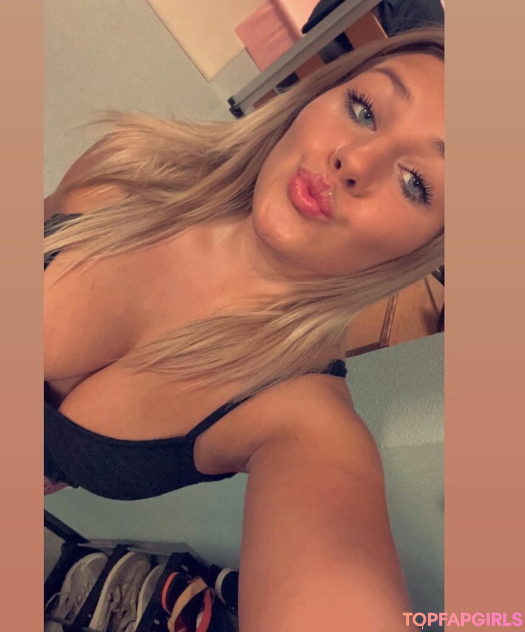Foto desnuda filtrada de OnlyFans de Mackenzie Spohn #44 Foto desnuda filtrada de OnlyFans de Mackenzie Spohn #44
