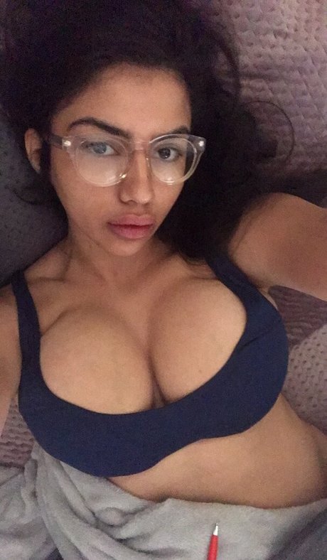 Maysexclusive