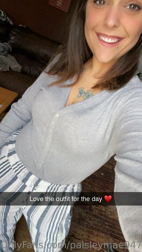 Paisleymae9477