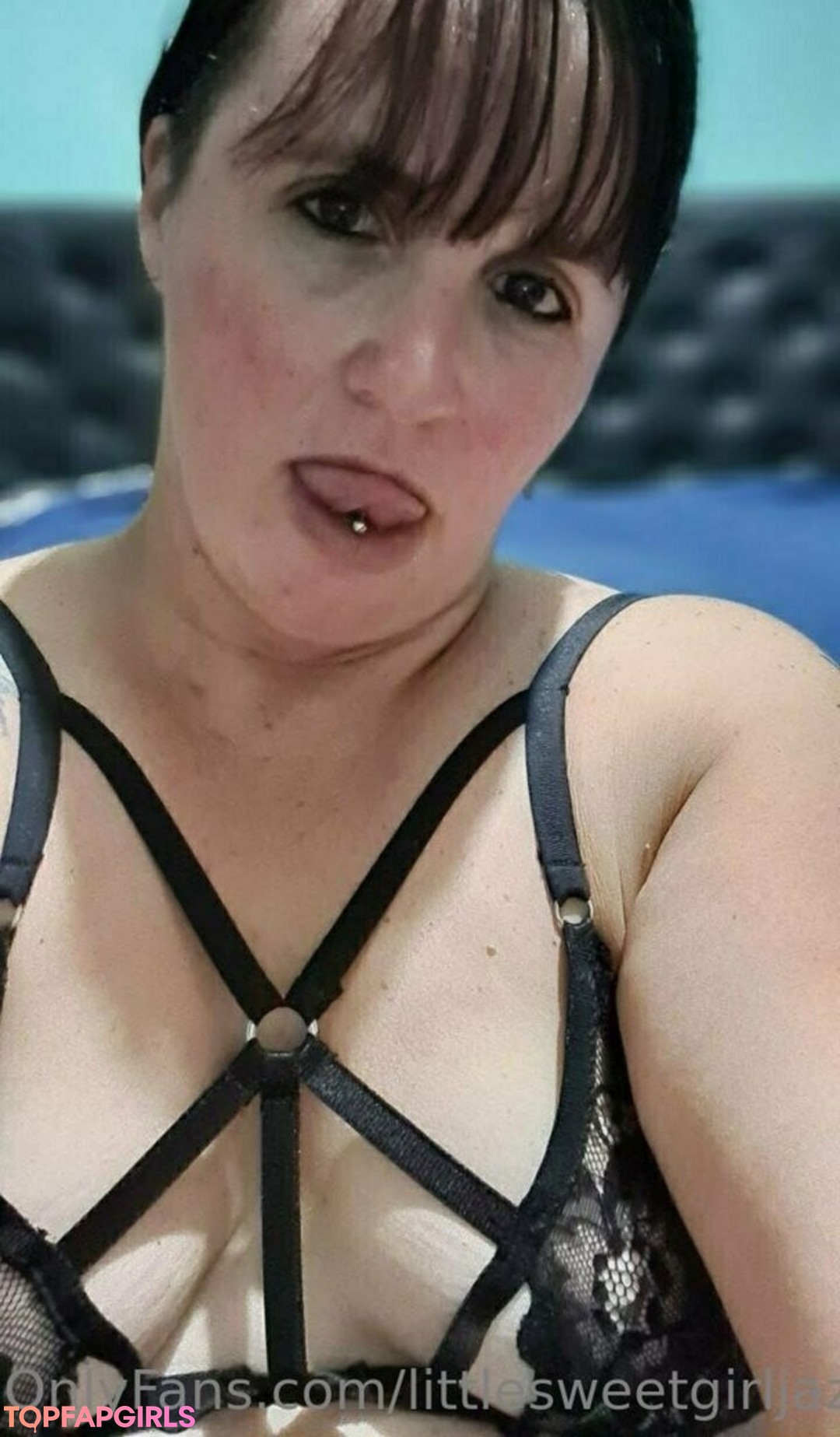 Foto desnuda filtrada de OnlyFans de Littlesweetgirljaz #28 Foto desnuda filtrada de OnlyFans de Littlesweetgirljaz #28