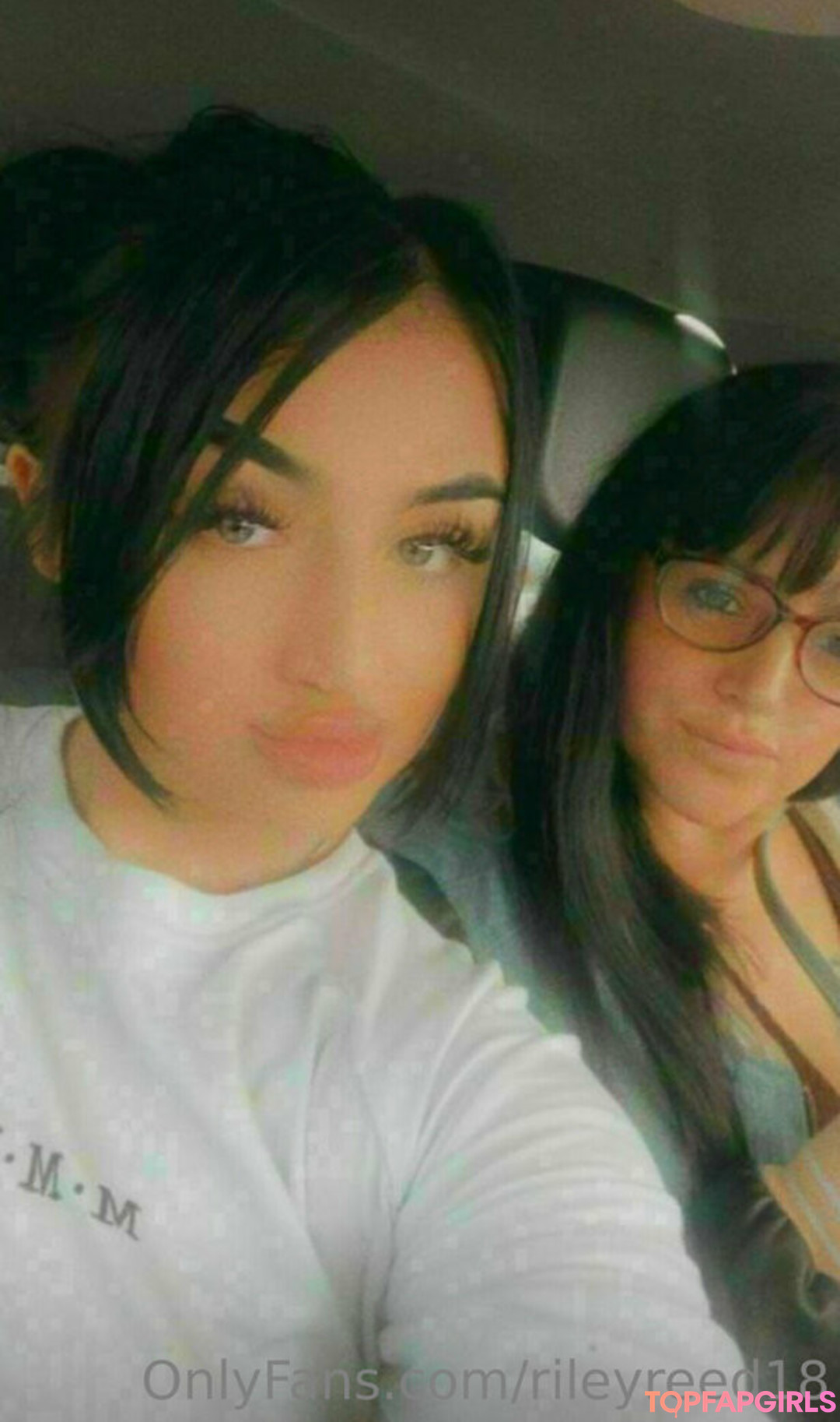 Foto desnuda filtrada de OnlyFans de Rileyreed18 #201 Foto desnuda filtrada de OnlyFans de Rileyreed18 #201