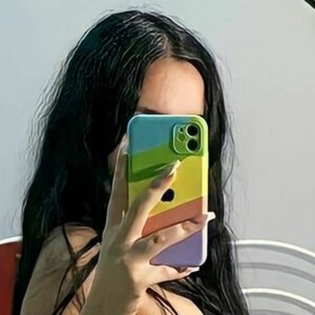 Foto desnuda filtrada de OnlyFans de Adrieamb