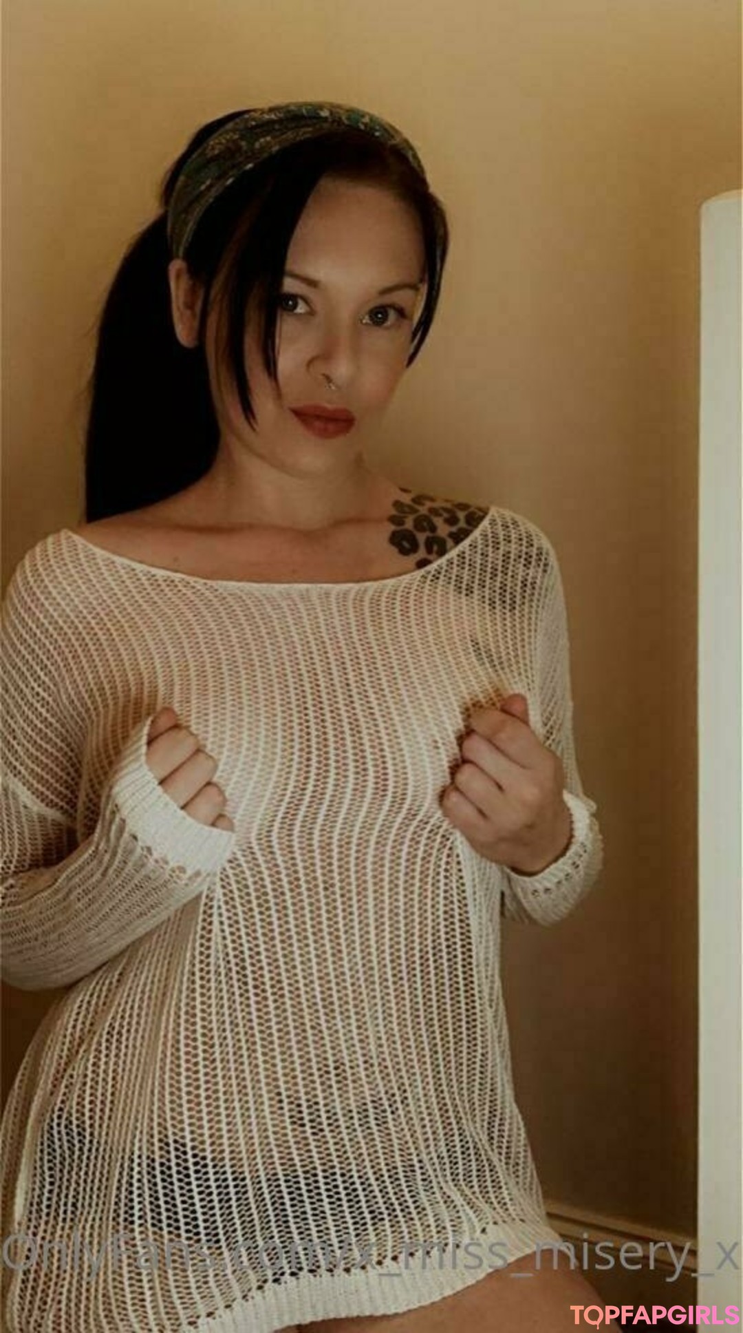 Foto desnuda filtrada de OnlyFans de Xmissmiseryx #16 Foto desnuda filtrada de OnlyFans de Xmissmiseryx #16