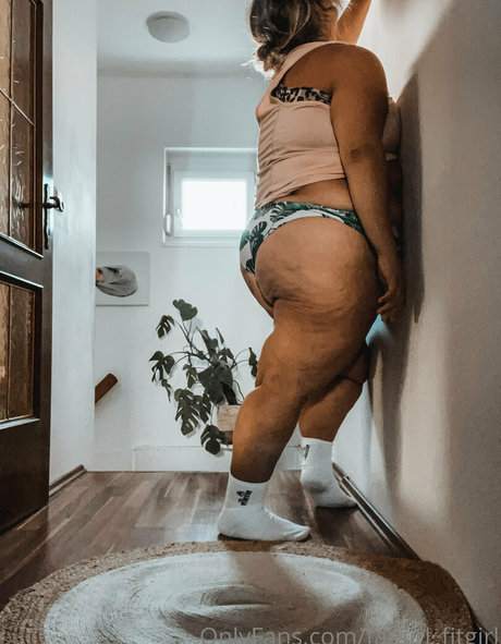 Fatgirlfitgirl