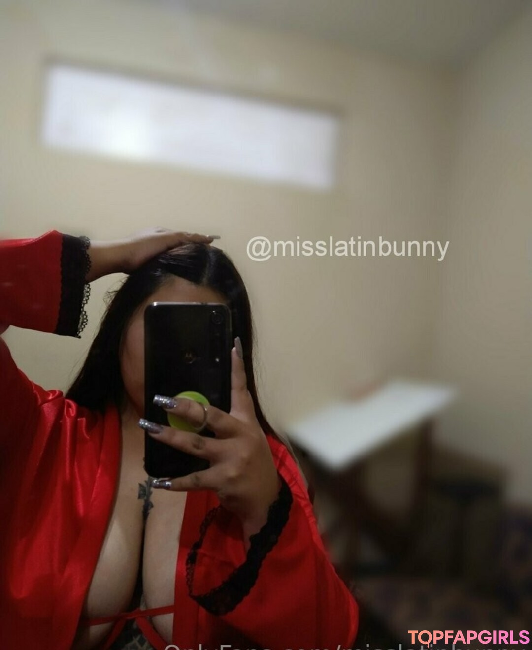 Foto desnuda filtrada de OnlyFans de Misslatinbunny #13 Foto desnuda filtrada de OnlyFans de Misslatinbunny #13