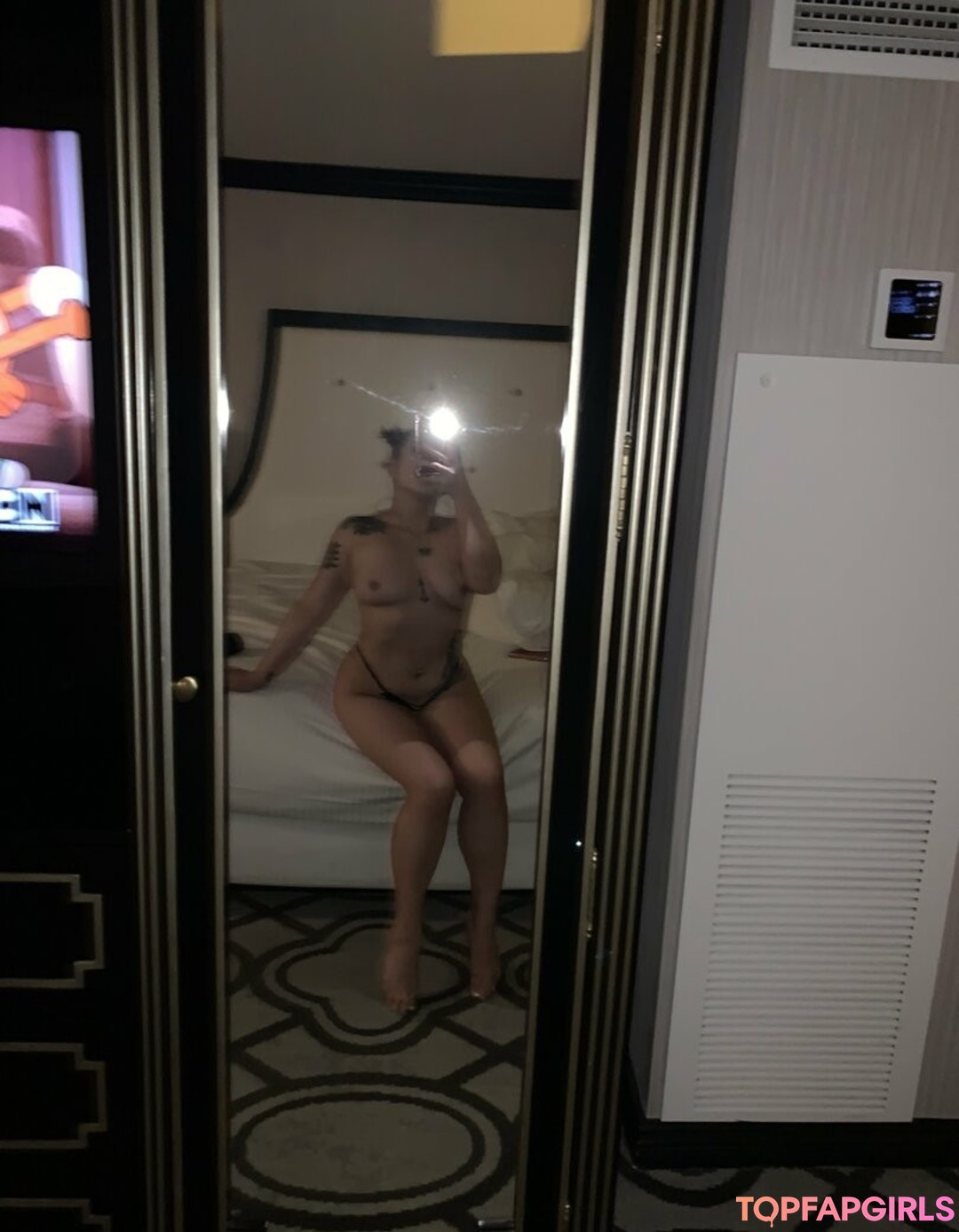 Foto desnuda filtrada de OnlyFans de Crybabyxnina #42 Foto desnuda filtrada de OnlyFans de Crybabyxnina #42