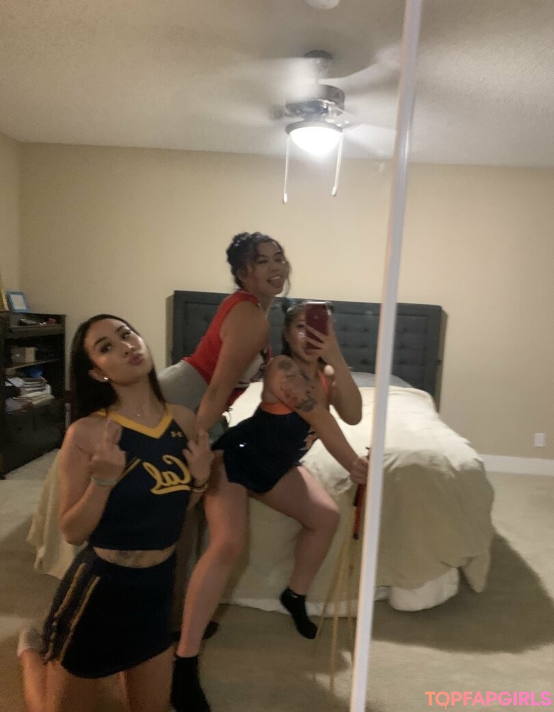 Foto desnuda filtrada de OnlyFans de Crybabyxnina #63 Foto desnuda filtrada de OnlyFans de Crybabyxnina #63