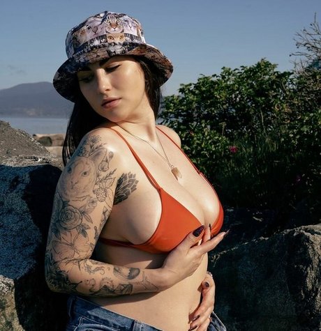 Foto desnuda filtrada de OnlyFans de Angela Amethyst