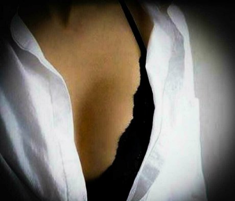 Foto desnuda filtrada de OnlyFans de Sensuellikosketus