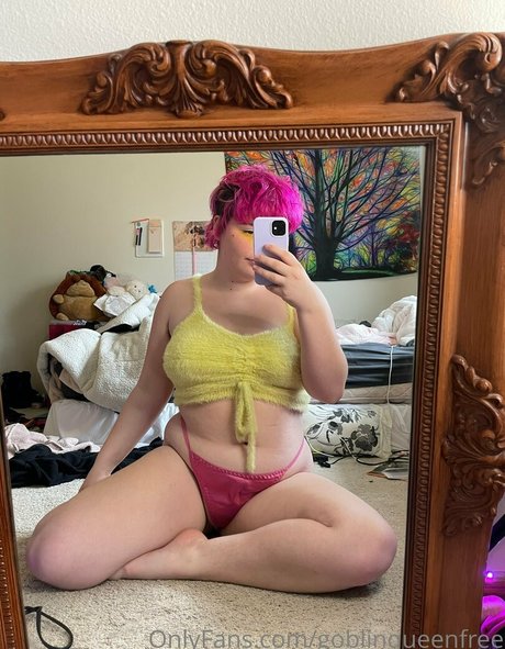 Foto desnuda filtrada de OnlyFans de Goblinqueenfree