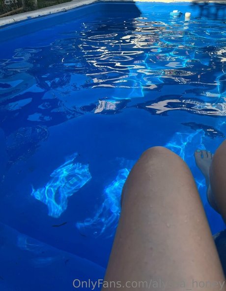 Foto desnuda filtrada de OnlyFans de Alyssahoney