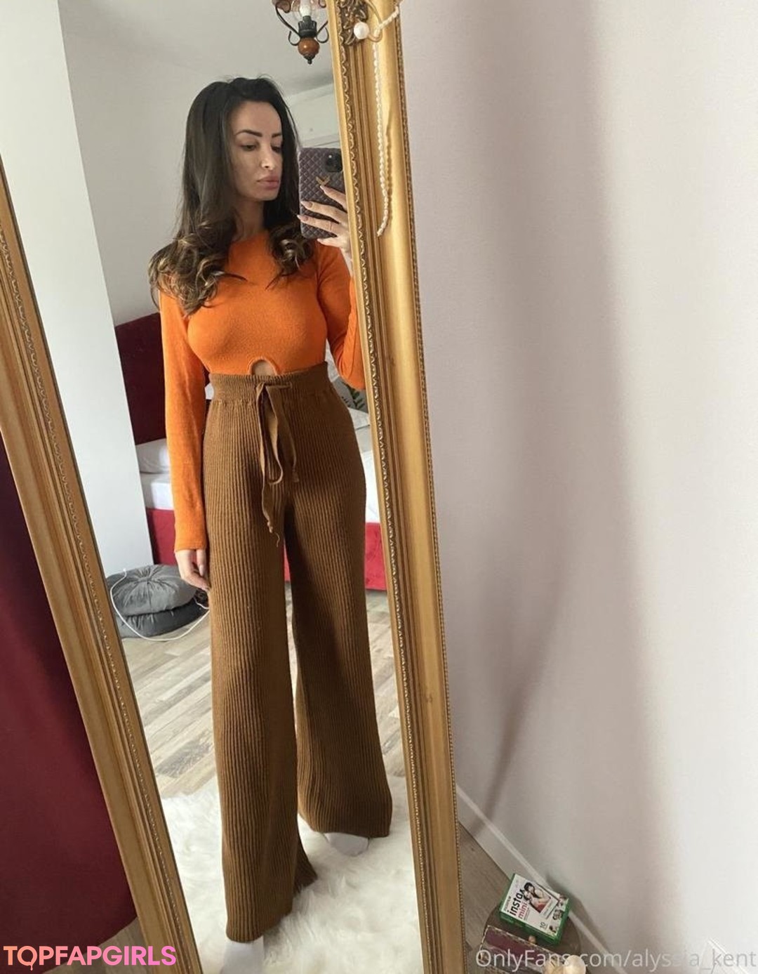 Foto desnuda filtrada de OnlyFans de Alyssiakent #38 Foto desnuda filtrada de OnlyFans de Alyssiakent #38