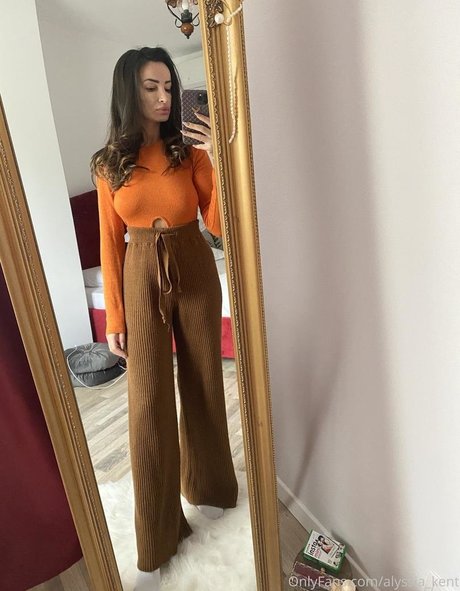 Foto desnuda filtrada de OnlyFans de Alyssiakent