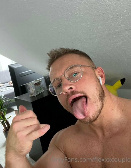 Flexxxcouple
