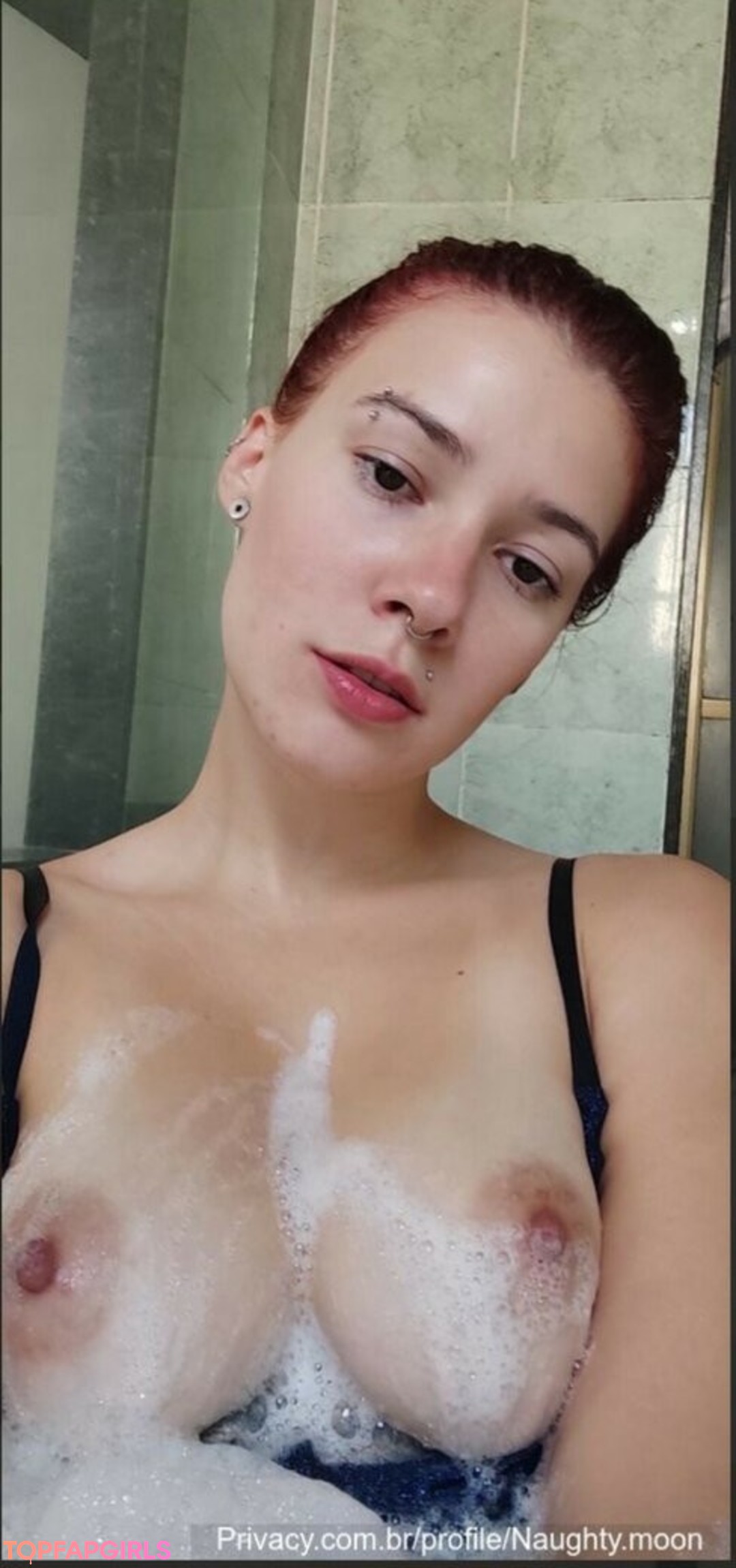 Foto desnuda filtrada de OnlyFans de Naughtymoon #16 Foto desnuda filtrada de OnlyFans de Naughtymoon #16