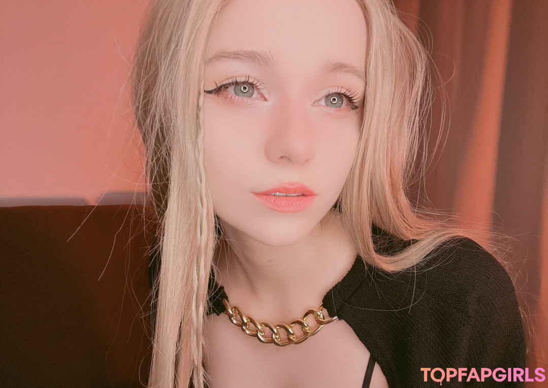 Foto desnuda filtrada de OnlyFans de Rachel Blossom #8 Foto desnuda filtrada de OnlyFans de Rachel Blossom #8