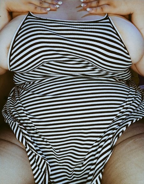 Foto desnuda filtrada de OnlyFans de Moomochi