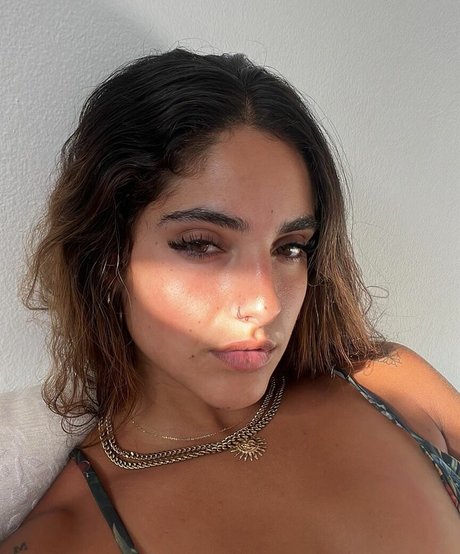 Isabella Ladera