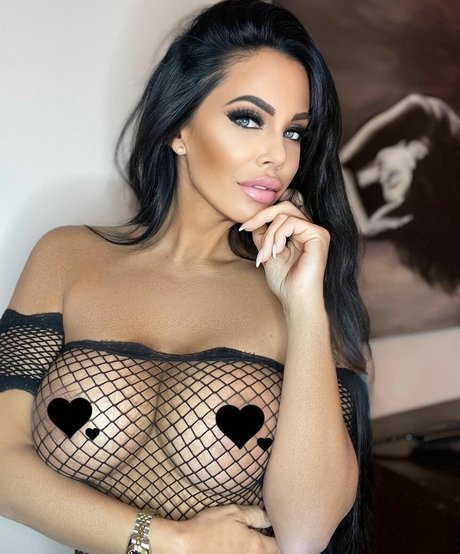 Foto desnuda filtrada de OnlyFans de Onlyheni