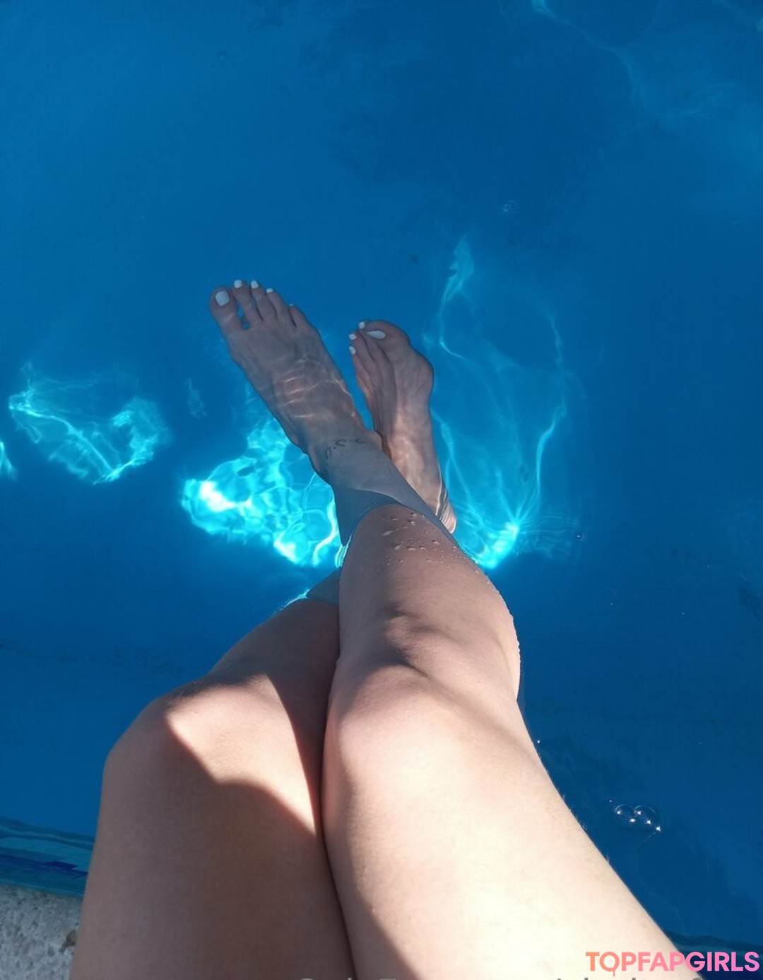 Foto desnuda filtrada de OnlyFans de Claritafeet #117 Foto desnuda filtrada de OnlyFans de Claritafeet #117