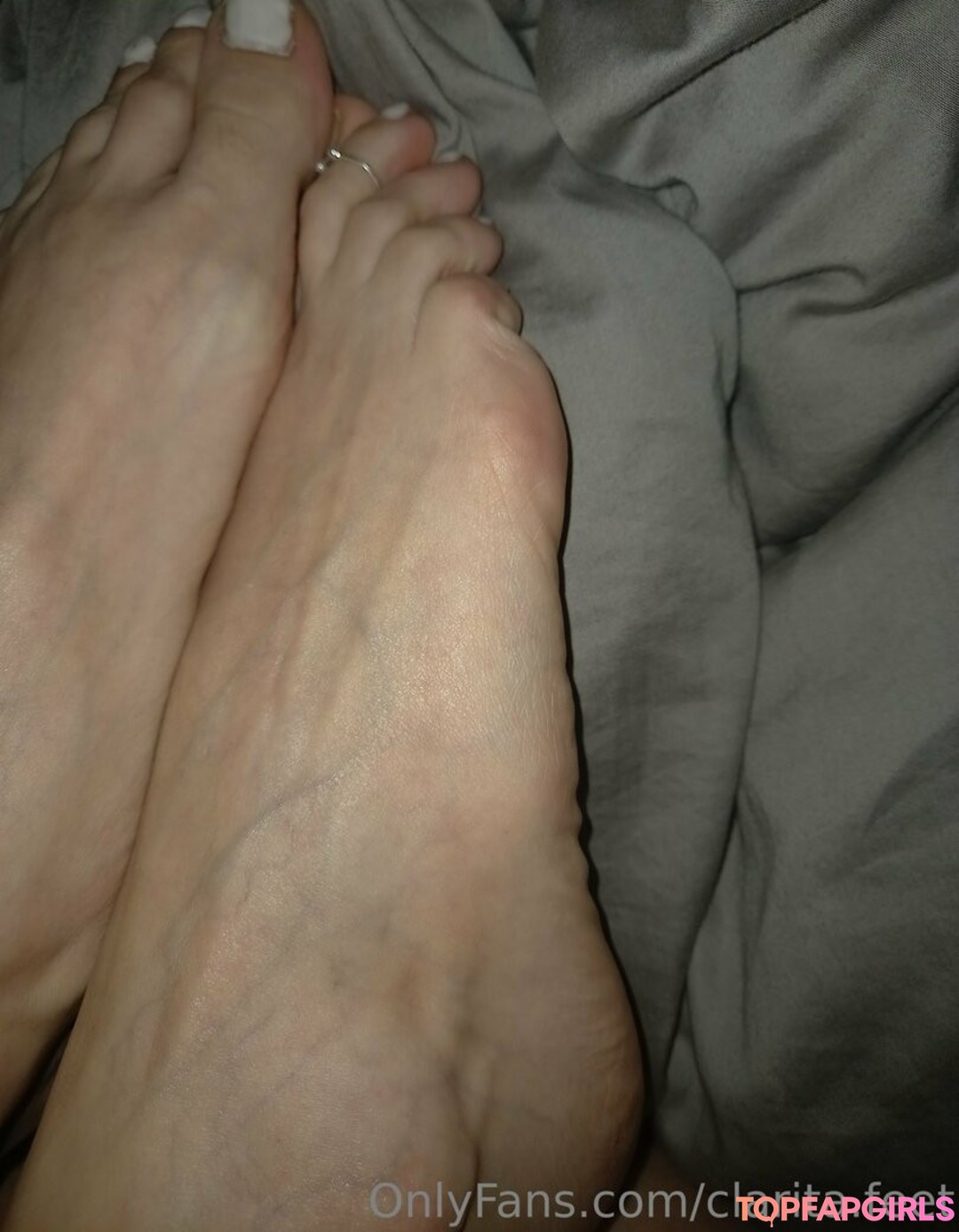 Foto desnuda filtrada de OnlyFans de Claritafeet #20 Foto desnuda filtrada de OnlyFans de Claritafeet #20