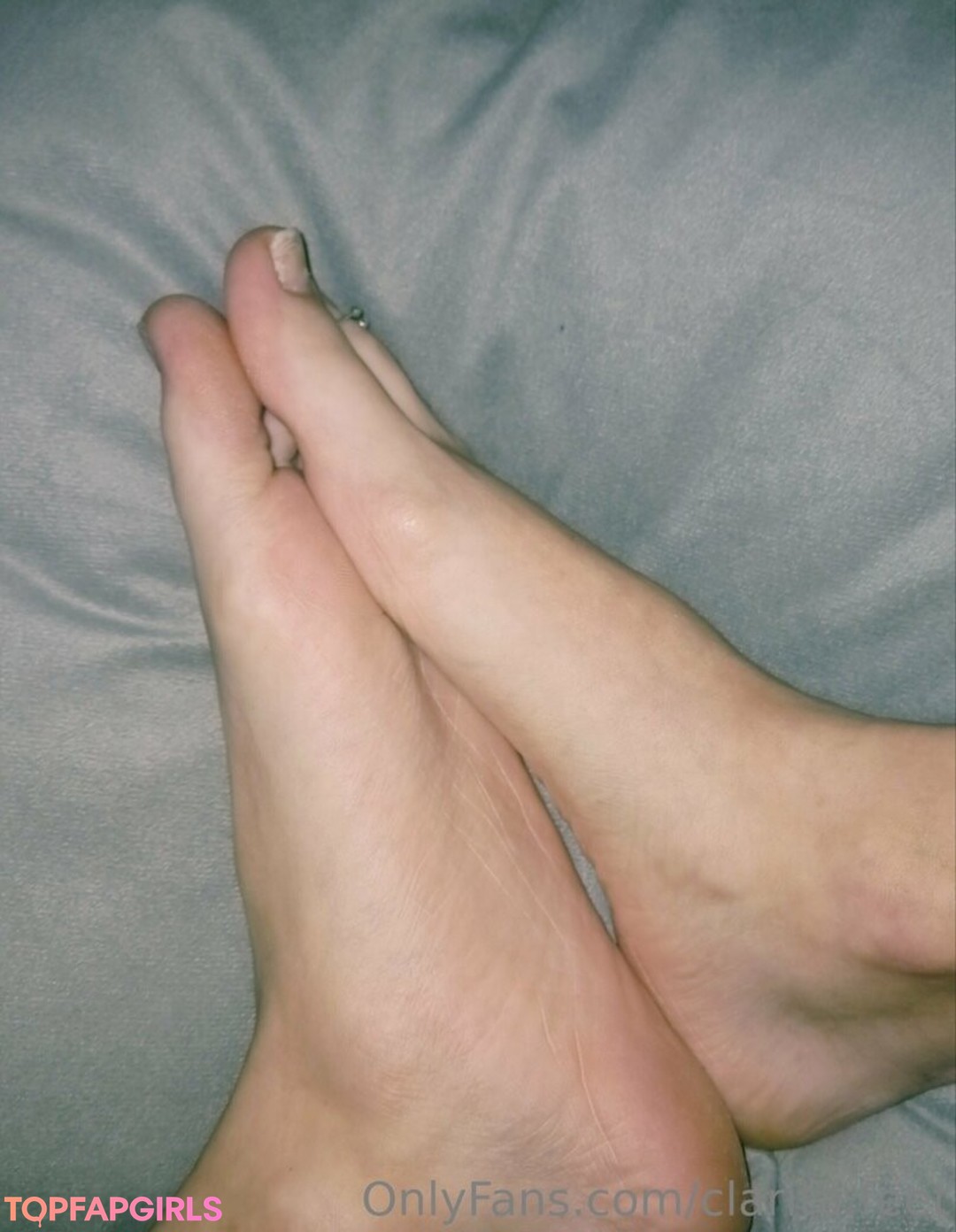 Foto desnuda filtrada de OnlyFans de Claritafeet #23 Foto desnuda filtrada de OnlyFans de Claritafeet #23