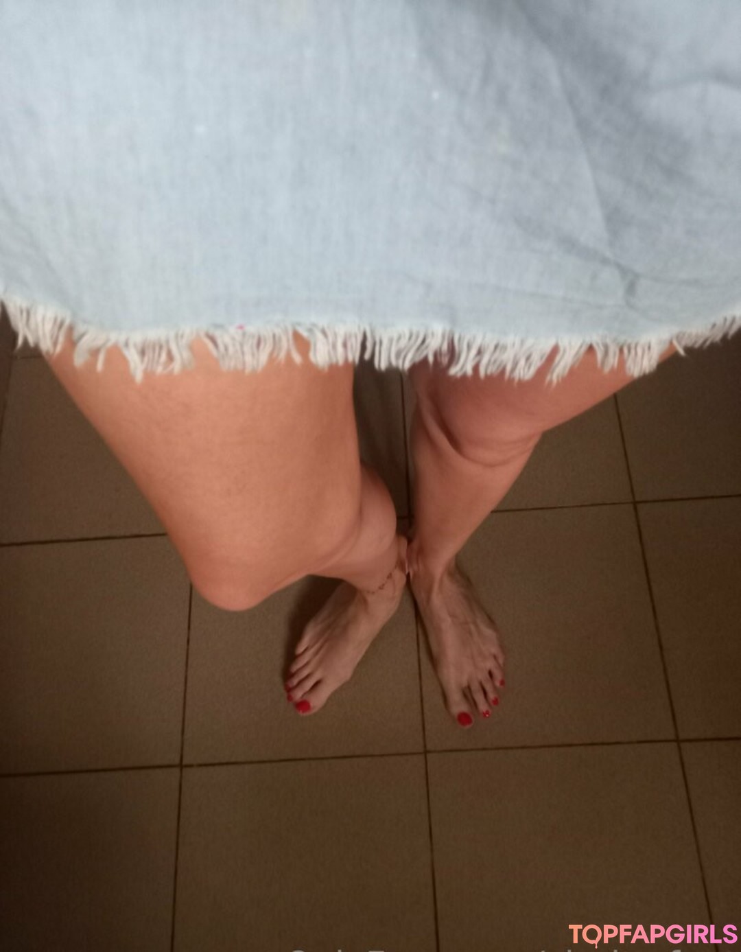 Foto desnuda filtrada de OnlyFans de Claritafeet #63 Foto desnuda filtrada de OnlyFans de Claritafeet #63