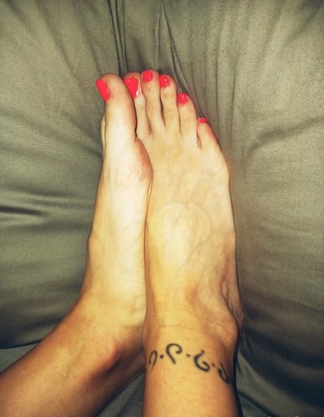 Foto desnuda filtrada de OnlyFans de Claritafeet
