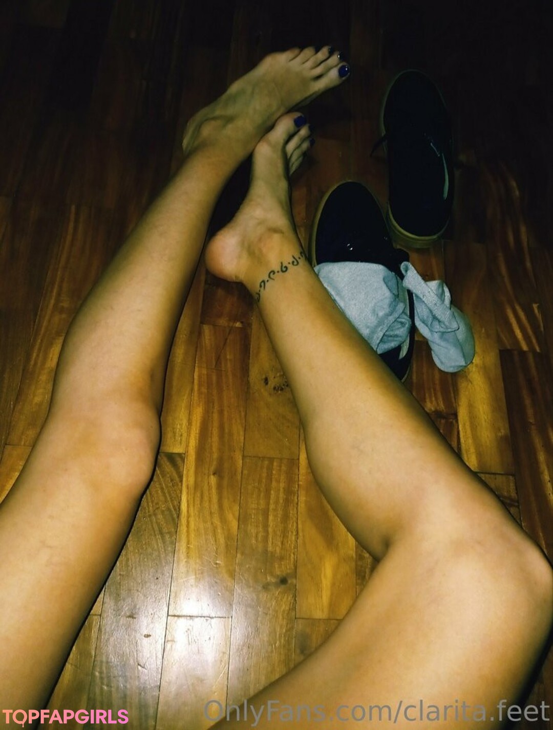 Foto desnuda filtrada de OnlyFans de Claritafeet #93 Foto desnuda filtrada de OnlyFans de Claritafeet #93