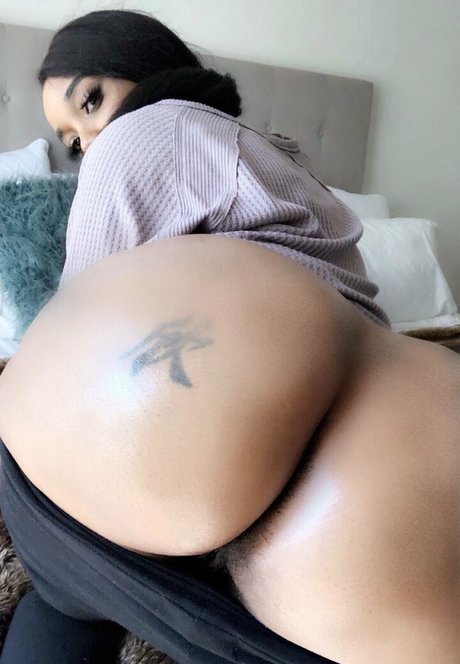 Foto desnuda filtrada de OnlyFans de Iamkapri
