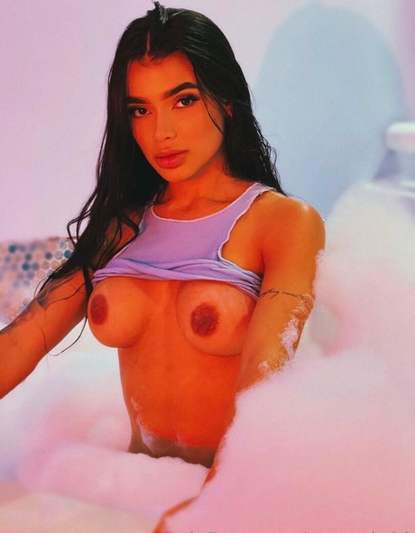 Maryely Guzman
