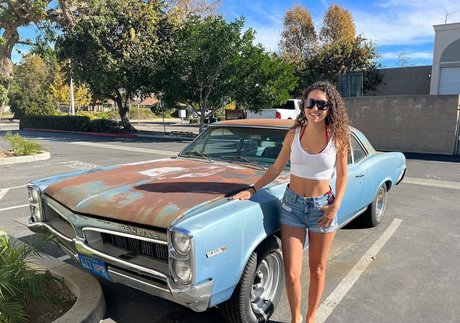 Foto desnuda filtrada de OnlyFans de Liv Scaffidi