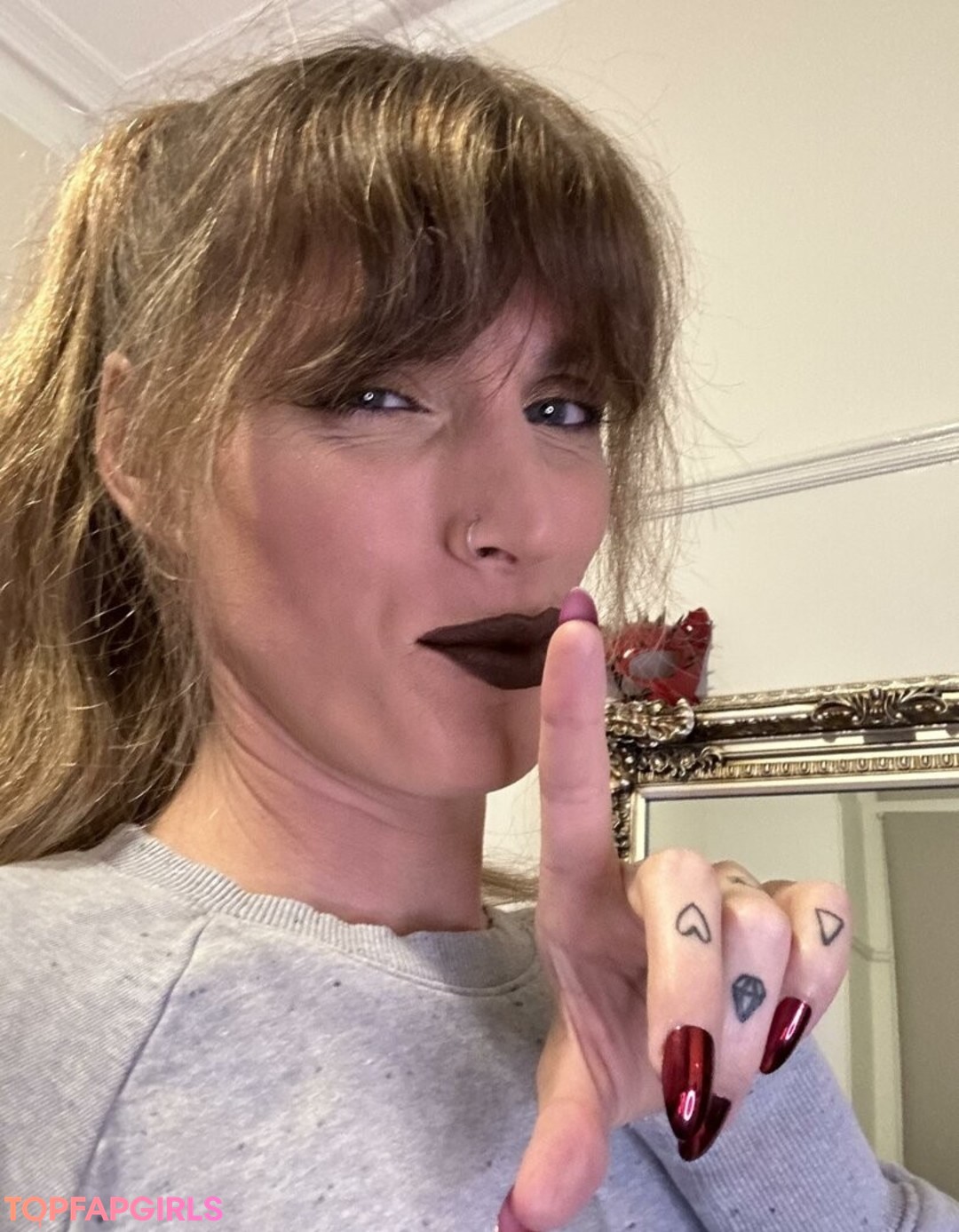 Foto desnuda filtrada de OnlyFans de Mistress Meow Ts #32 Foto desnuda filtrada de OnlyFans de Mistress Meow Ts #32