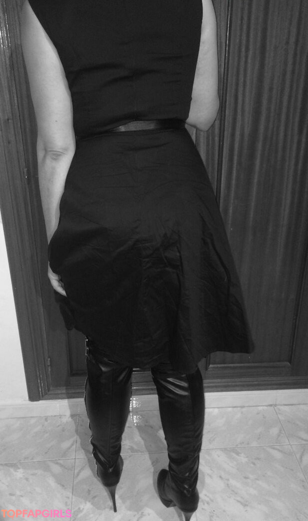 Foto desnuda filtrada de OnlyFans de Obedientenena #40 Foto desnuda filtrada de OnlyFans de Obedientenena #40