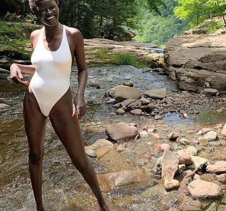 Foto desnuda filtrada de OnlyFans de Khoudia Diop