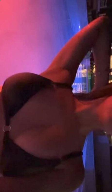 Foto desnuda filtrada de OnlyFans de Cotimanzur