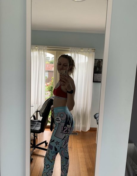 Foto desnuda filtrada de OnlyFans de Sexandmartinis